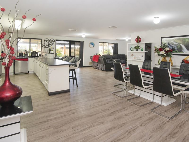 4 Sparrow Crescent, Broadwater