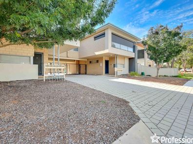8/30 Orr Street, Maddington WA 6109