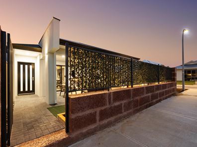 12 Narrak Lane, Caversham WA 6055