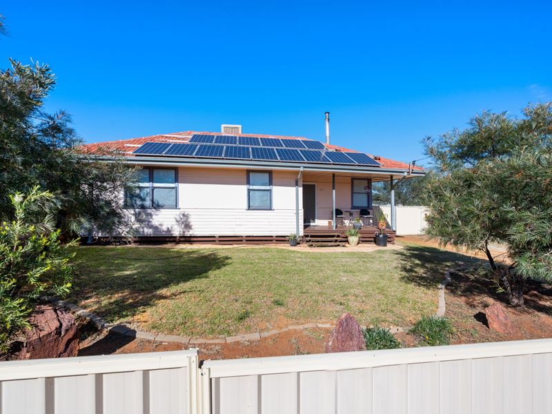 121 Lindsay Street, Coolgardie WA 6429