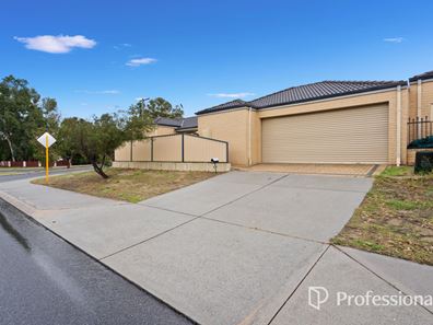 15 Bard Place, Balga WA 6061