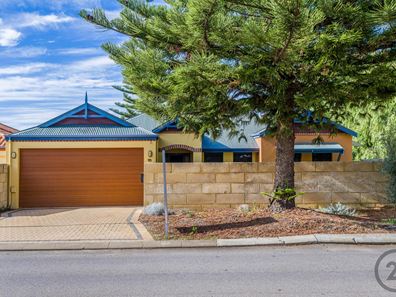 95 Westview Parade, Wannanup WA 6210