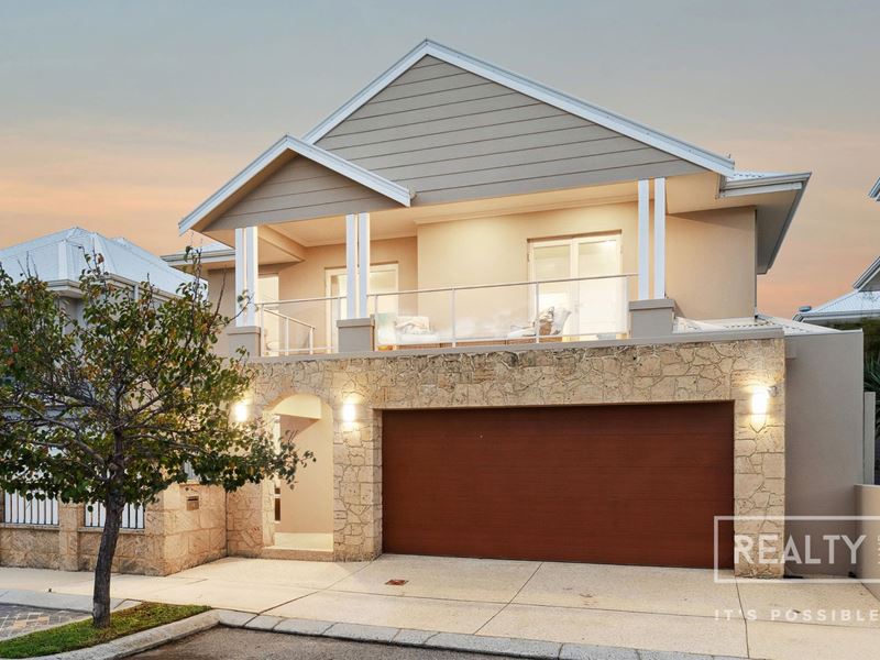 18 Tahiti Lane, Hillarys WA 6025