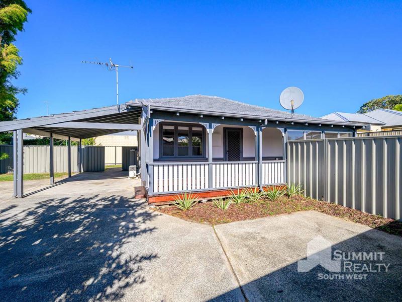 40A Mitchell Crescent, Carey Park