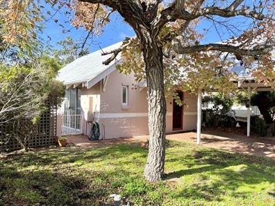 23 Bolton Place, Fremantle WA 6160