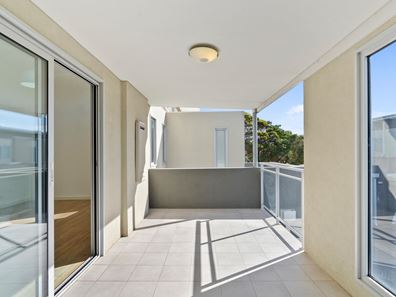 1624/12 Bushlark Turn, Erskine WA 6210