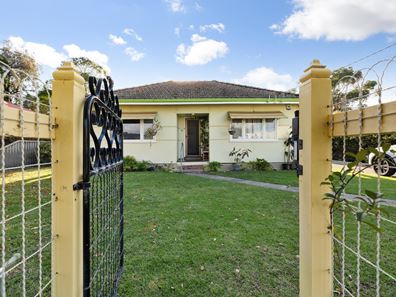 45 Jubilee Street, Beckenham WA 6107