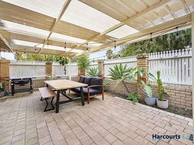 1/17 Cornelian Street, Scarborough WA 6019