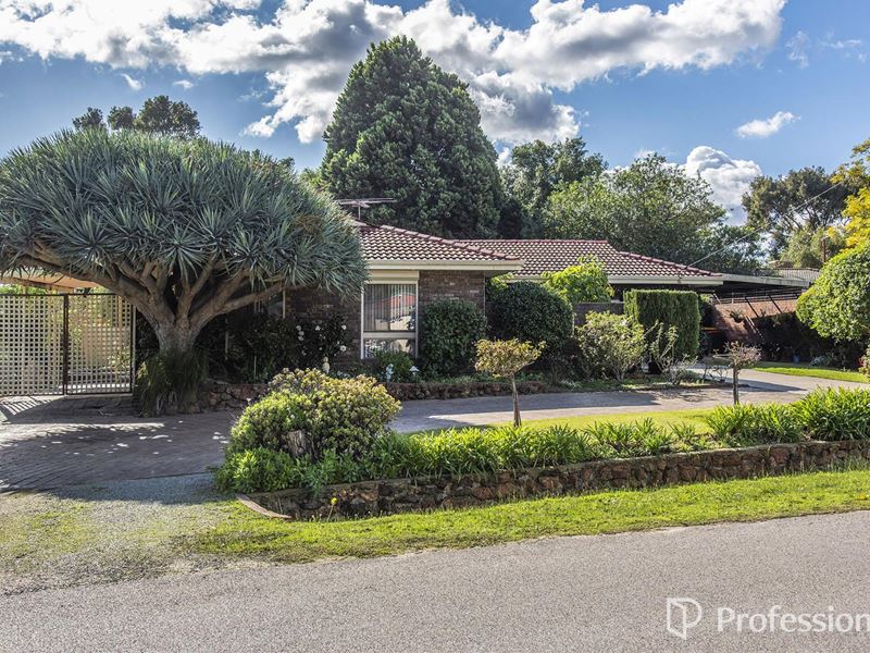 6 North Crescent, Byford