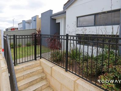 66 Ryhill Cres, Wellard WA 6170