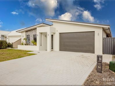 98 Blaxland Avenue, Two Rocks WA 6037