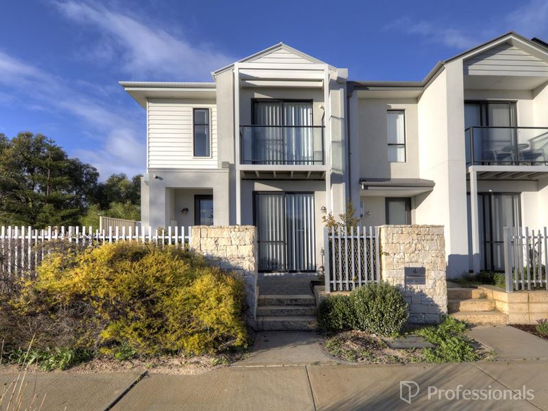 2 Kombu Lane, Eglinton WA 6034