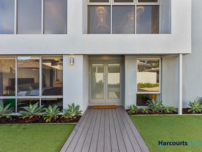 166B Cobb Street, Doubleview WA 6018