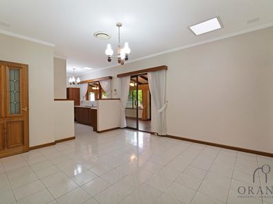 41 Karoonda Road, Booragoon WA 6154