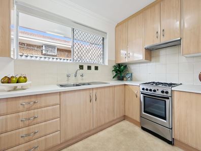 13B Hotspur Road, Spearwood WA 6163