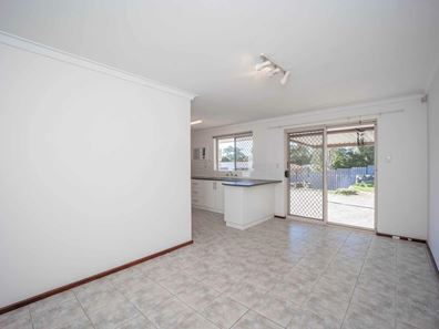 4 Andrews Court, Padbury WA 6025