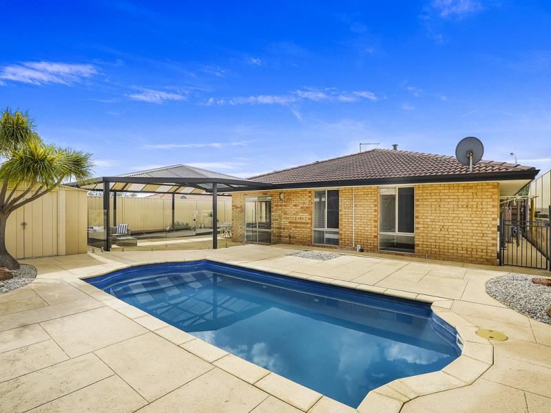 15 Tripoli Mews, Currambine