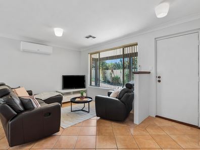 2/295 Canning Highway, Palmyra WA 6157