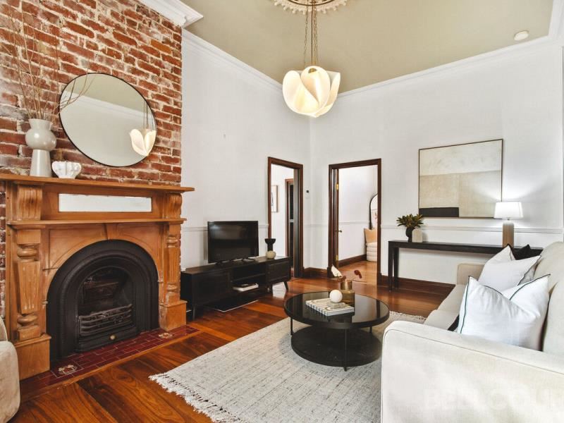 114 Crawford Road, Maylands WA 6051