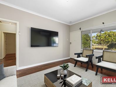 39 Kennerly Street, Cloverdale WA 6105