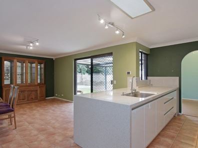 52 Hassell Crescent, Bull Creek WA 6149