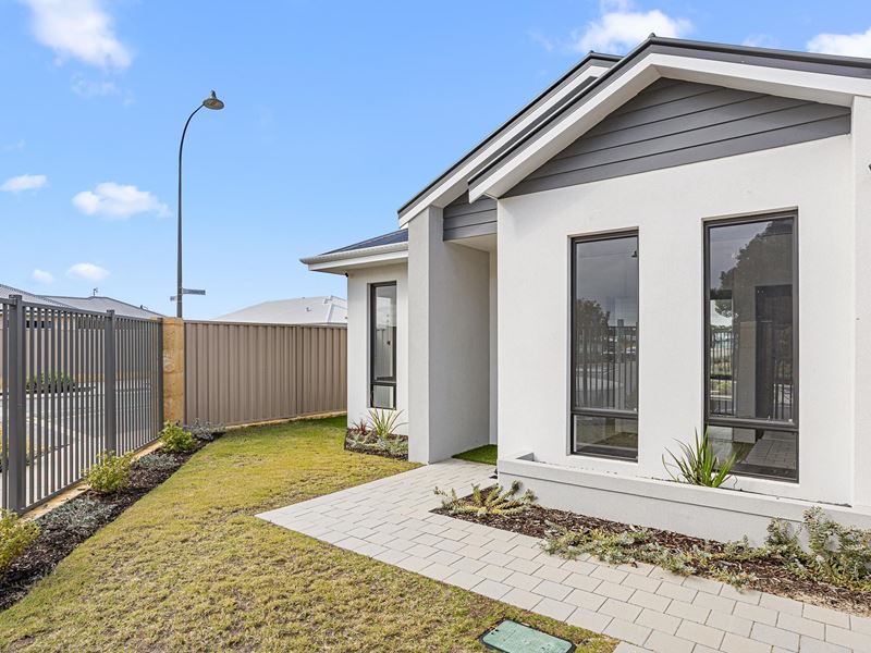 24 Brilliant Boulevard, Mandogalup