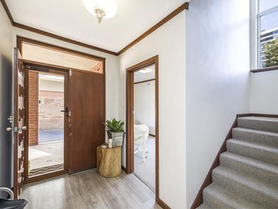 3A RIVERWAY, Applecross WA 6153
