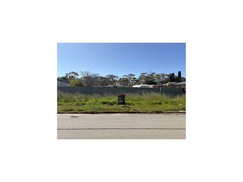 7 Standen Place, Moora WA 6510