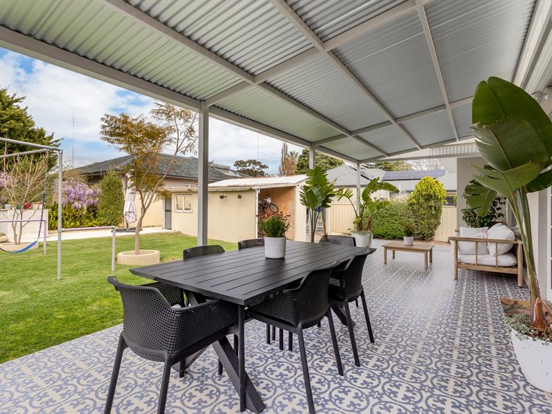 79 Mangles Street, South Bunbury WA 6230