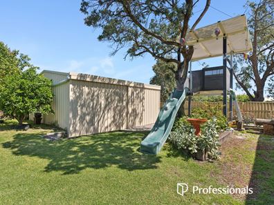 16 Shirley Road, Walliston WA 6076