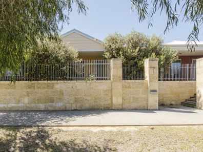 6 Tiller Turn, Yanchep WA 6035