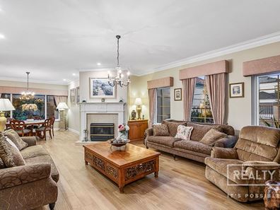 16 Ash Grove, Duncraig WA 6023
