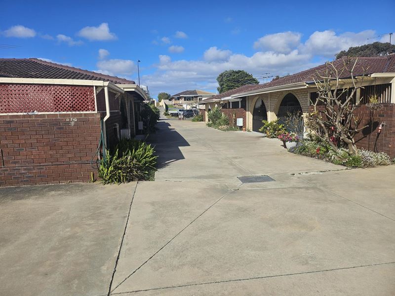 6/105 Safety Bay Road, Shoalwater WA 6169