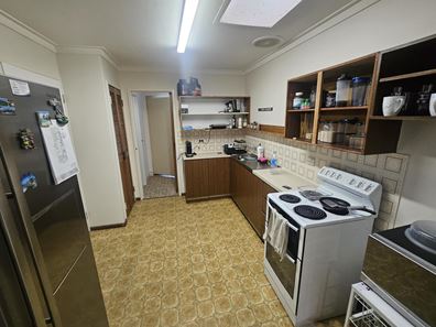 6/105 Safety Bay Road, Shoalwater WA 6169