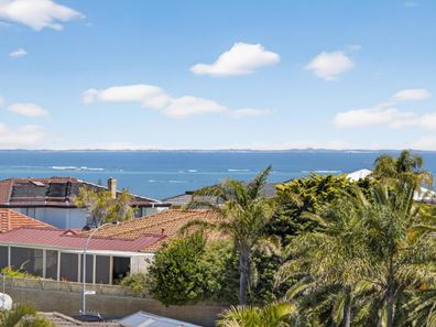 9 Seapeak Road, Ocean Reef WA 6027