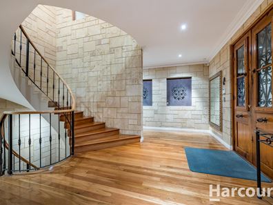 27 Romano Crescent, Iluka WA 6028