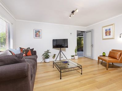 30 Lyons  Street, Rivervale WA 6103