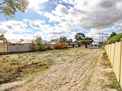 15 Norman Street, St James WA 6102
