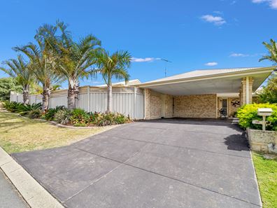 28 Yorrell Place, Halls Head WA 6210