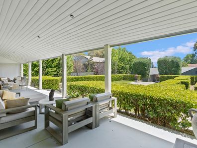 35 Irvine Street, Peppermint Grove WA 6011