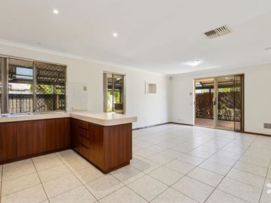 35 Craigie Drive, Beldon WA 6027