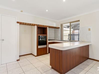 35 Craigie Drive, Beldon WA 6027