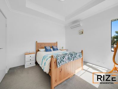 2 Albana Grove, Pearsall WA 6065