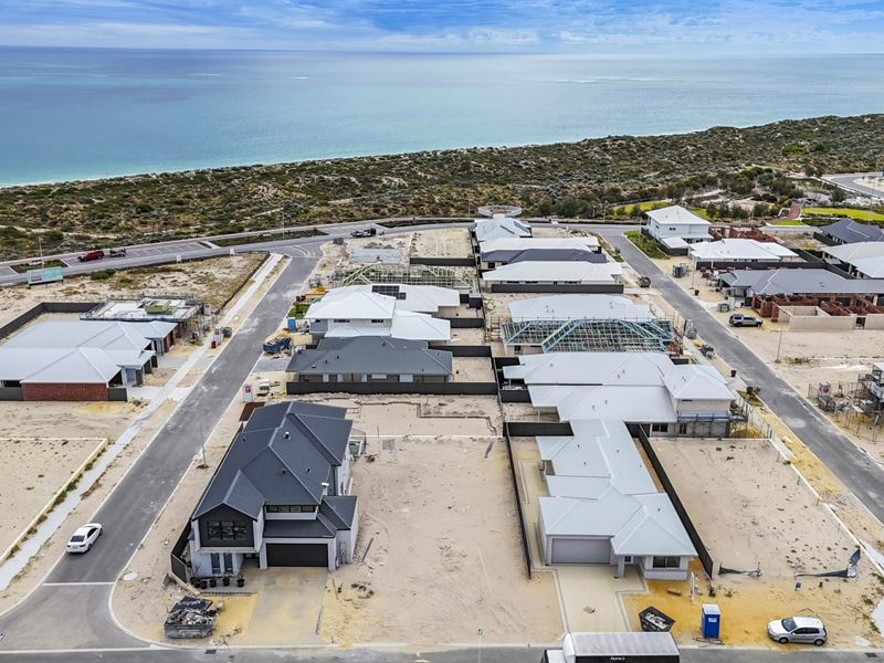 58 Anomia Road, Jindalee WA 6036