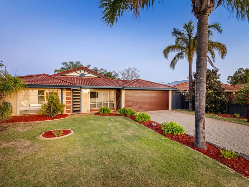 11 Blanc Close, Caversham WA 6055