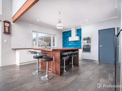 38 Wisteria Parade, Moresby WA 6530