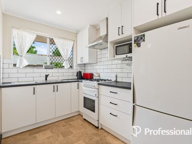 9/104 Flinders Street, Yokine WA 6060