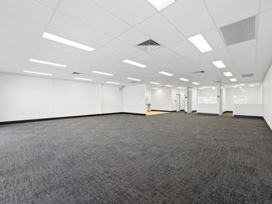8/192-194 Bannister Road, Canning Vale WA 6155