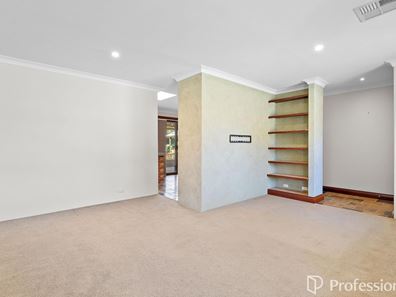 13 Hillegine Court, Gosnells WA 6110