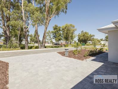 10 Liquidambar Way, Henley Brook WA 6055